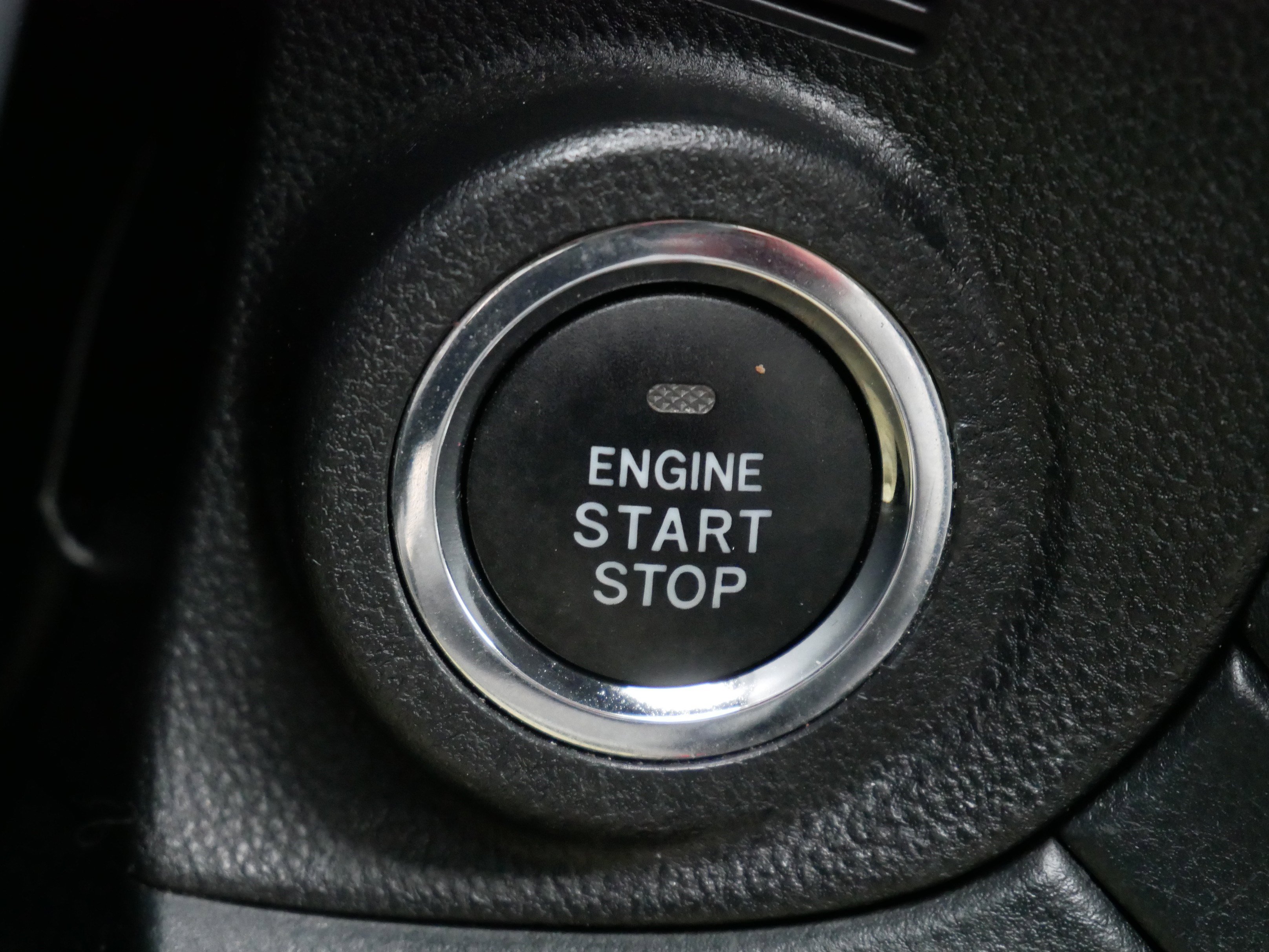 Used 2022 Subaru Outback Limited image 28