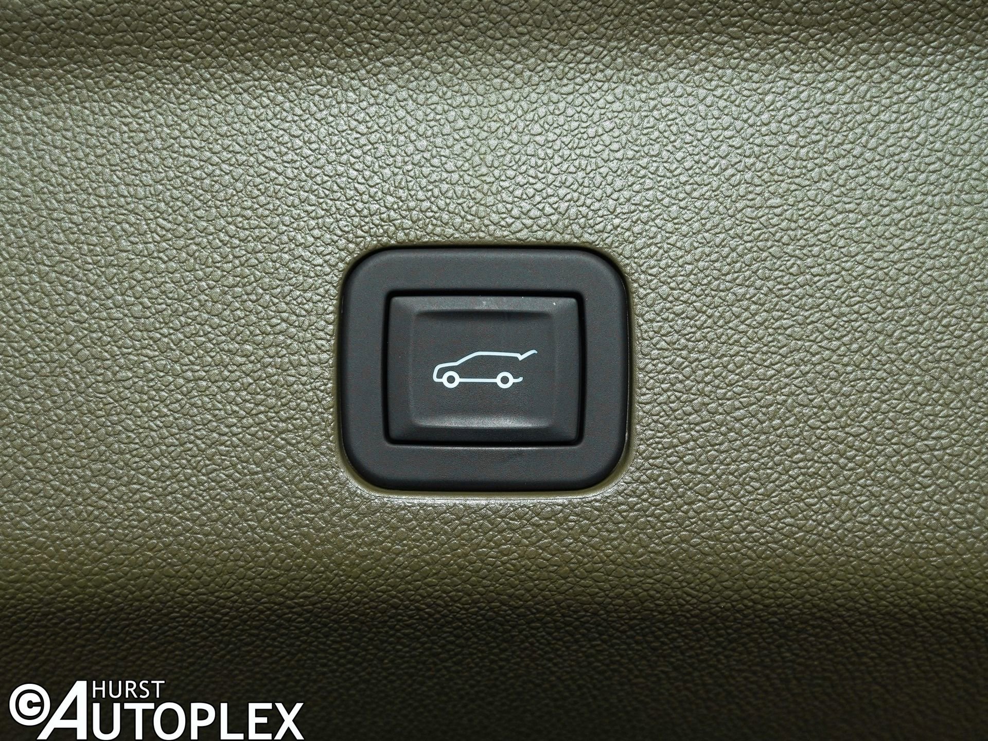 Used 2026 GMC Yukon Denali image 14