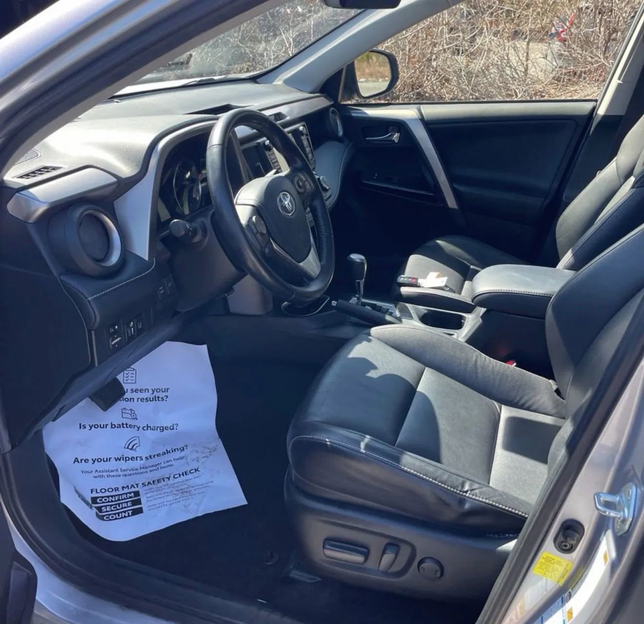 Used 2018 Toyota RAV4 Limited w/ All Weather Liner Package image 5