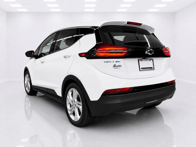 Used 2023 Chevrolet Bolt LT FWD image 5