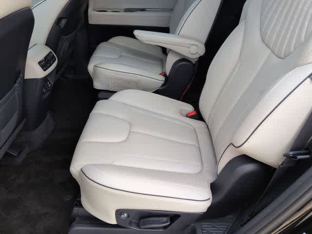 Used 2023 Hyundai Palisade Limited w/ Cargo Package AWD/4WD image 20