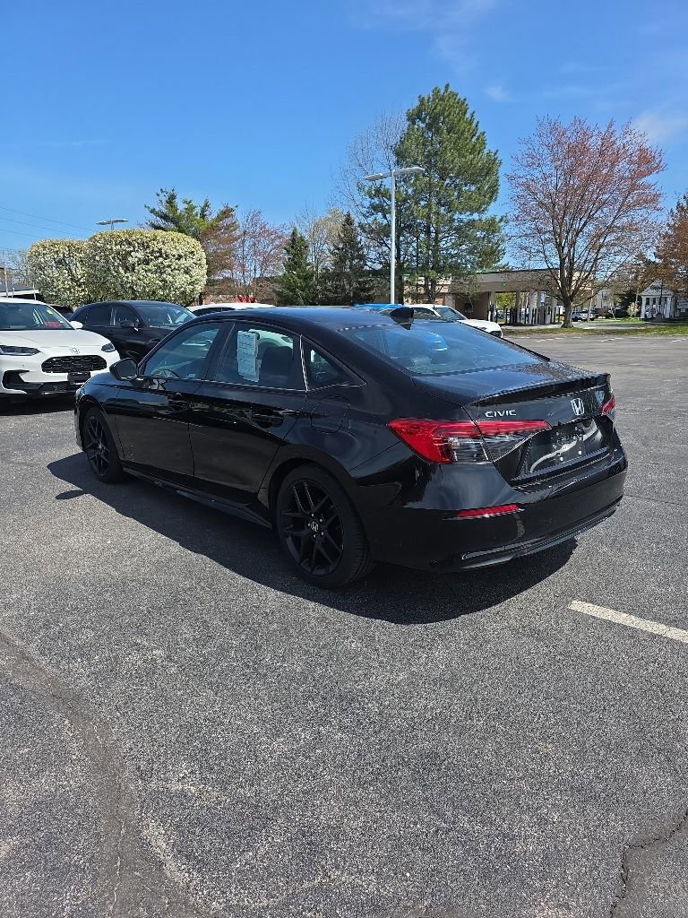 Used 2023 Honda Civic Sport image 5