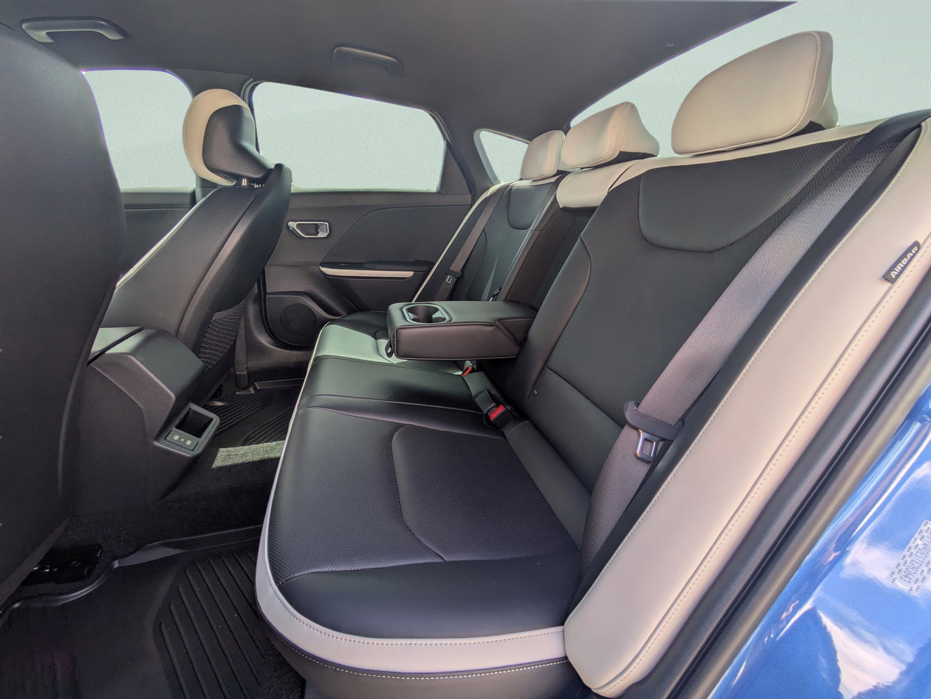 New 2026 Kia K4 GT-Line image 27