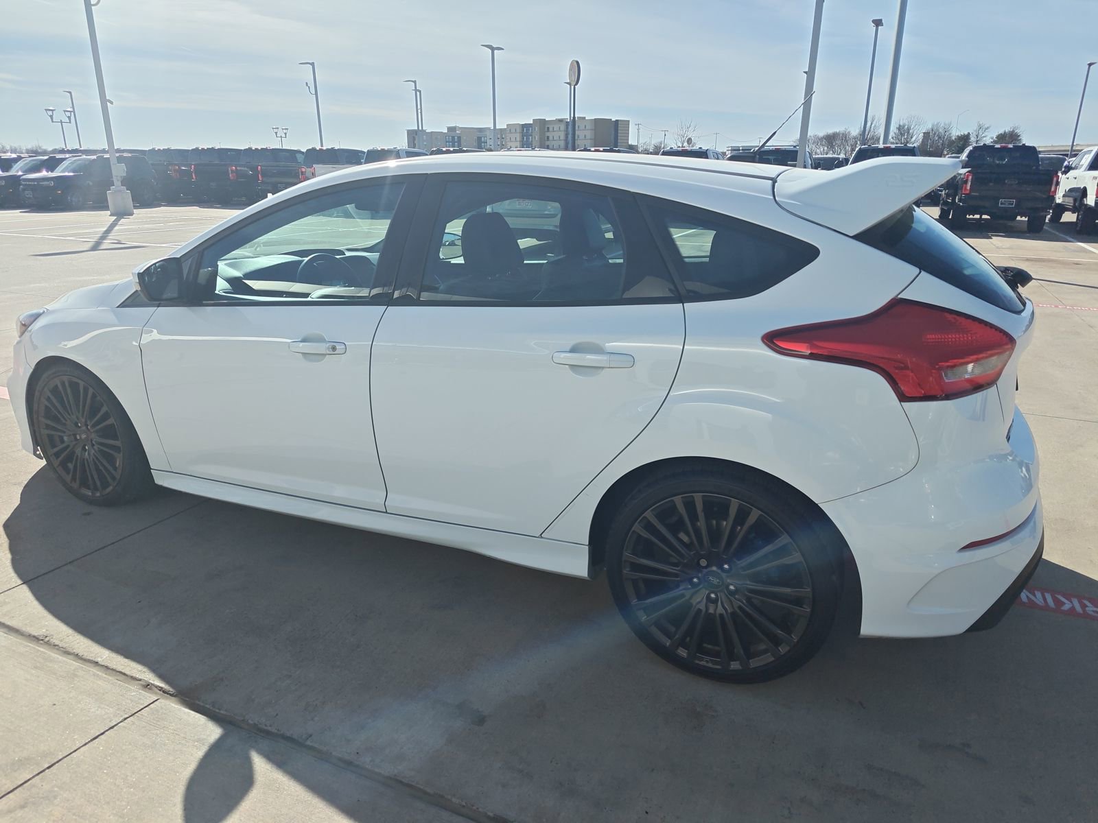 Used 2017 Ford Focus RS image 3