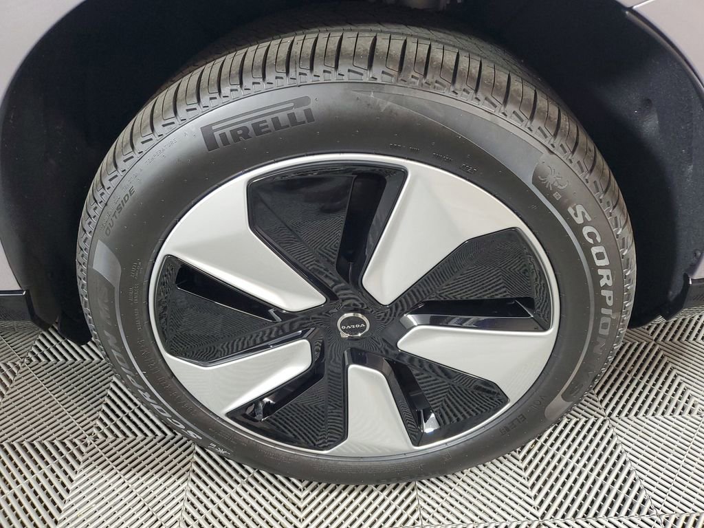 New 2026 Volvo EX90 Plus image 10