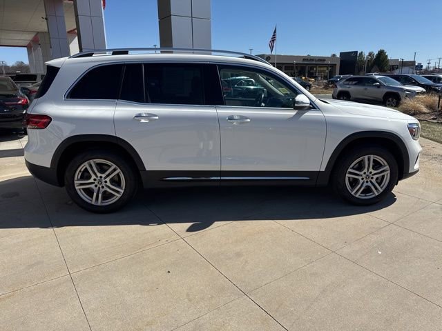 Used 2021 Mercedes-Benz GLB 250 4MATIC image 8