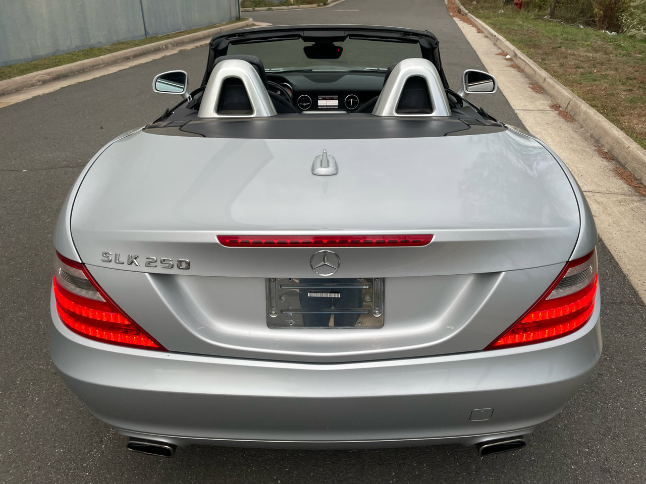 Used 2013 Mercedes-Benz SLK 250 image 13