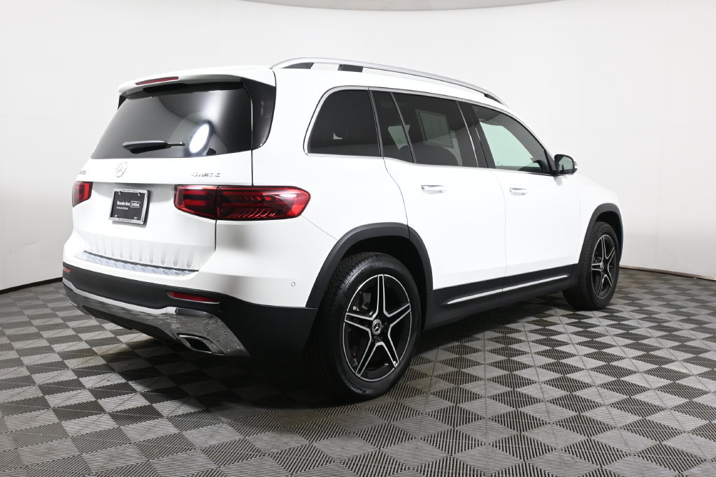 Certified 2026 Mercedes-Benz GLB 250 4MATIC image 7