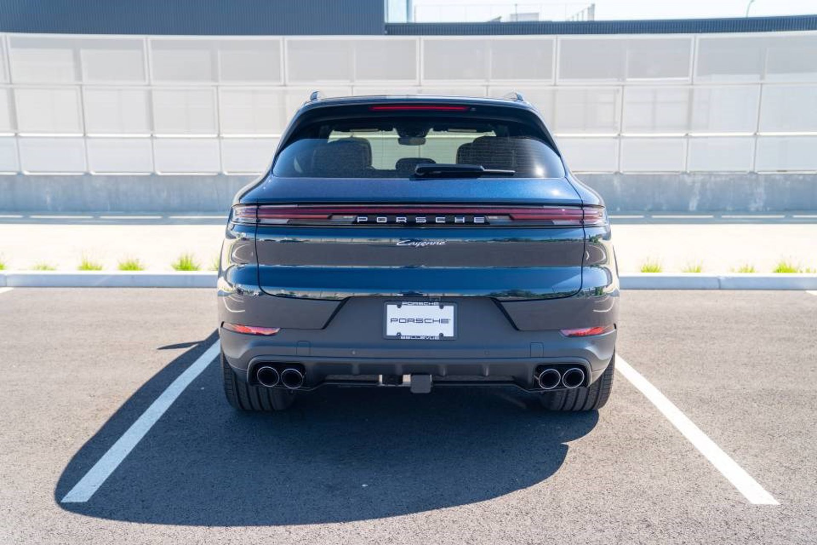 New 2026 Porsche Cayenne E-Hybrid AWD/4WD image 7