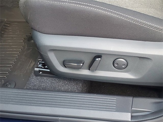 New 2026 Nissan Rogue SV image 27