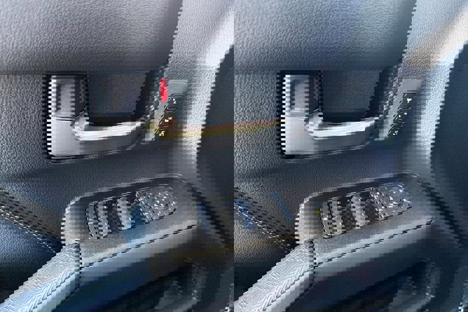 New 2026 Toyota 4Runner Limited AWD/4WD image 12