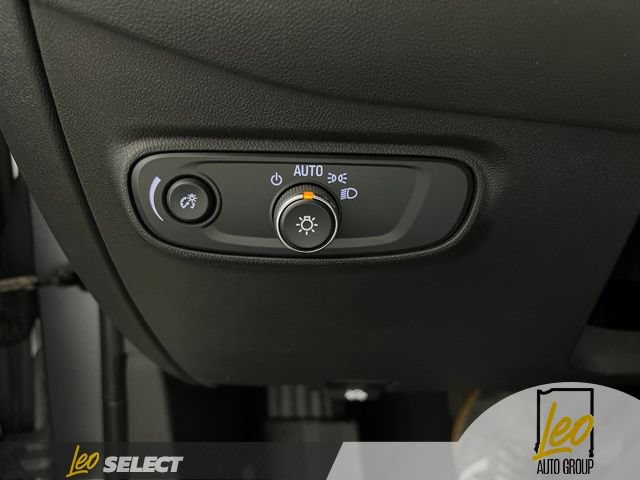 Used 2024 Chevrolet Equinox LT w/ LPO, Floor Liner Package FWD image 15