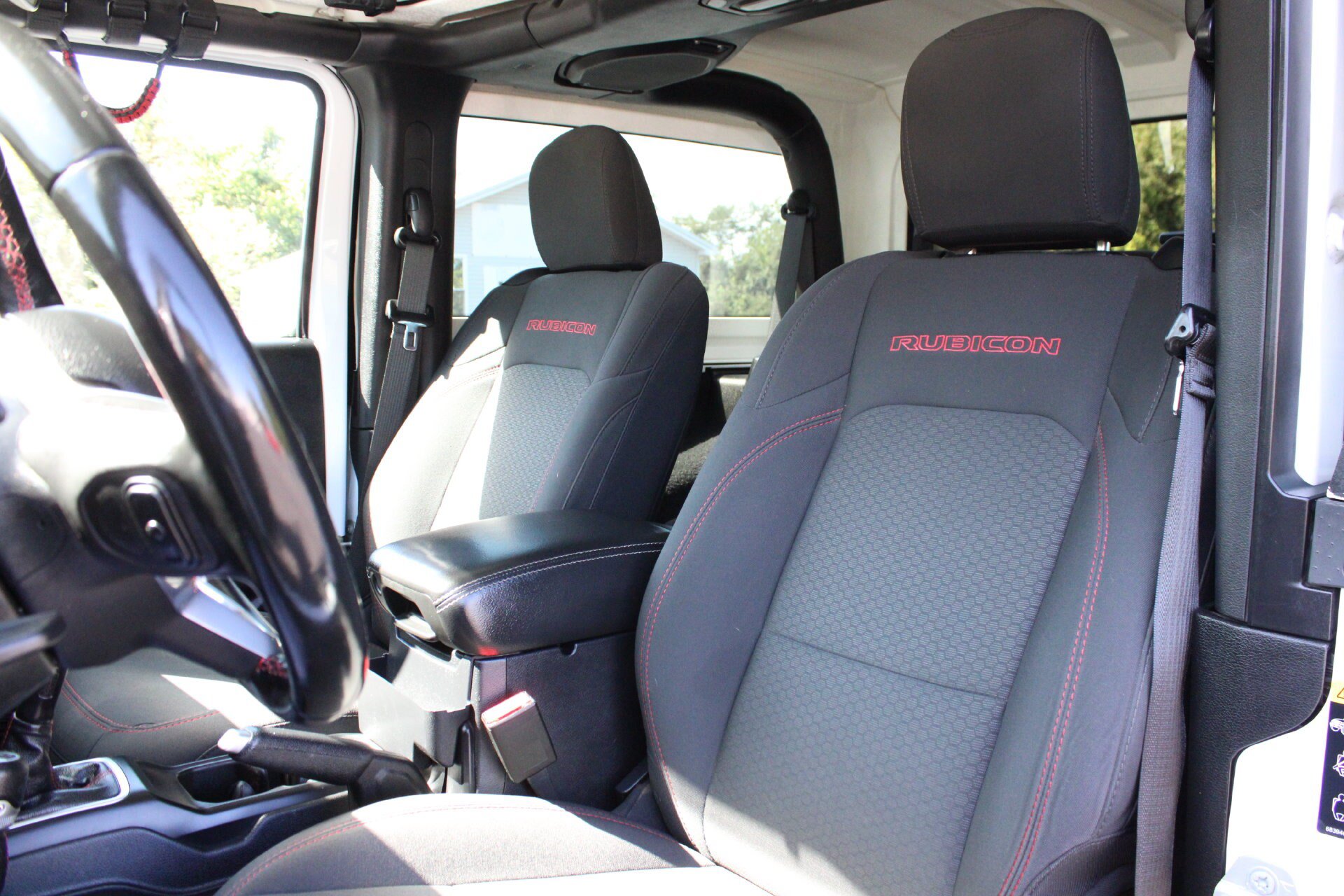 Used 2021 Jeep Wrangler Rubicon AWD/4WD image 13