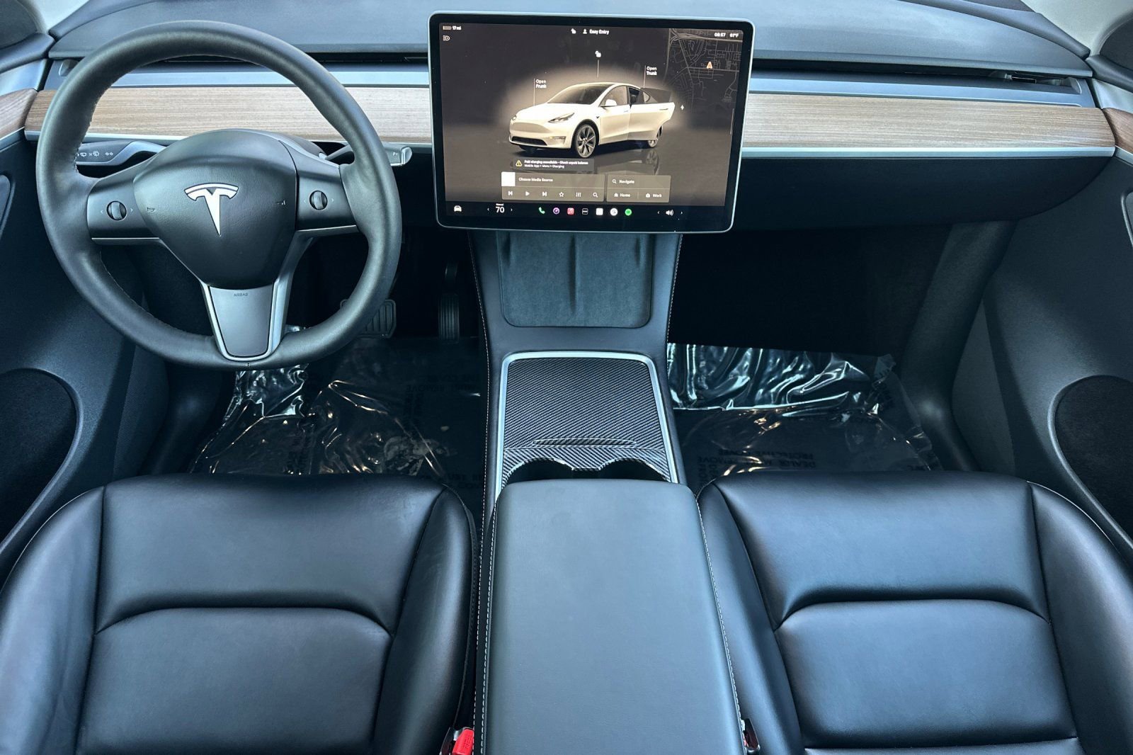 Used 2025 Tesla Model Y Long Range image 16