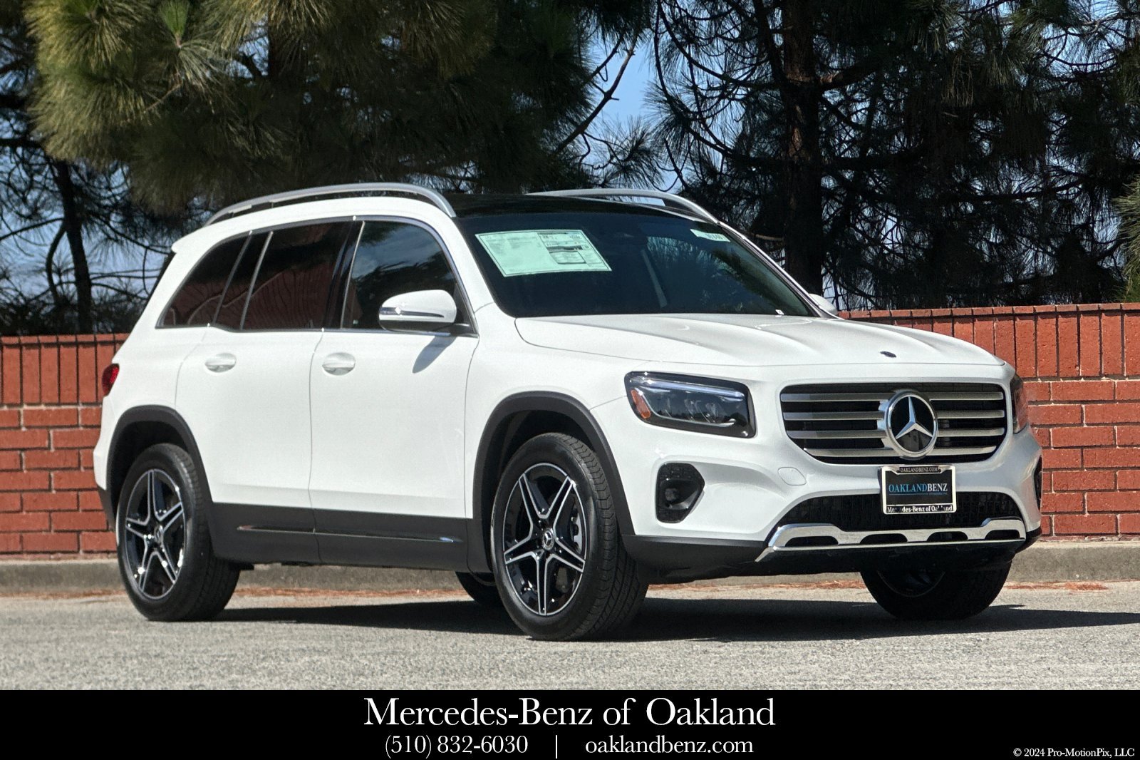 New 2026 Mercedes-Benz GLB 250