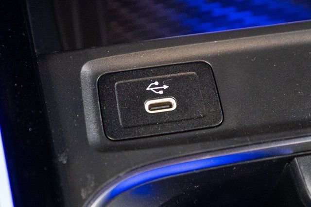 New 2026 Mercedes-Benz GLB 250 4MATIC image 24