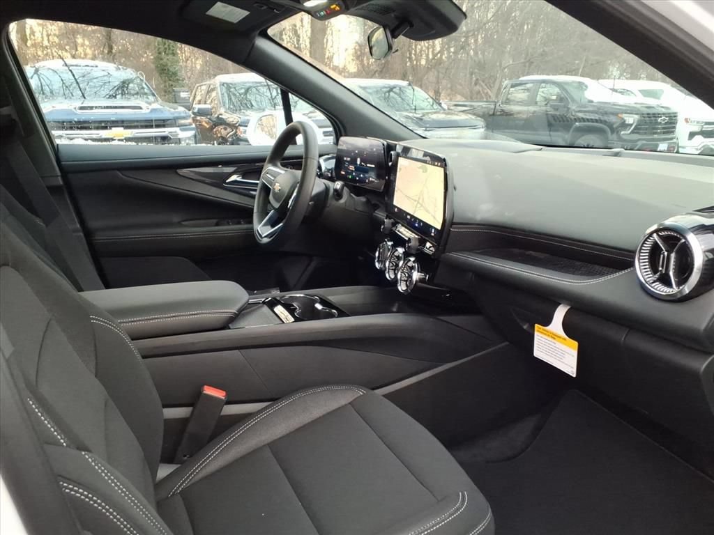 New 2026 Chevrolet Blazer EV LT FWD image 18