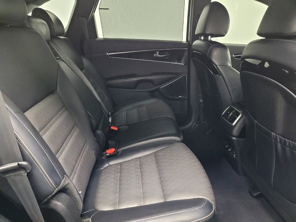Used 2019 Kia Sorento SX AWD/4WD image 19