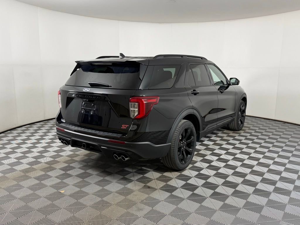 Used 2023 Ford Explorer ST w/ Equipment Group 401A image 11