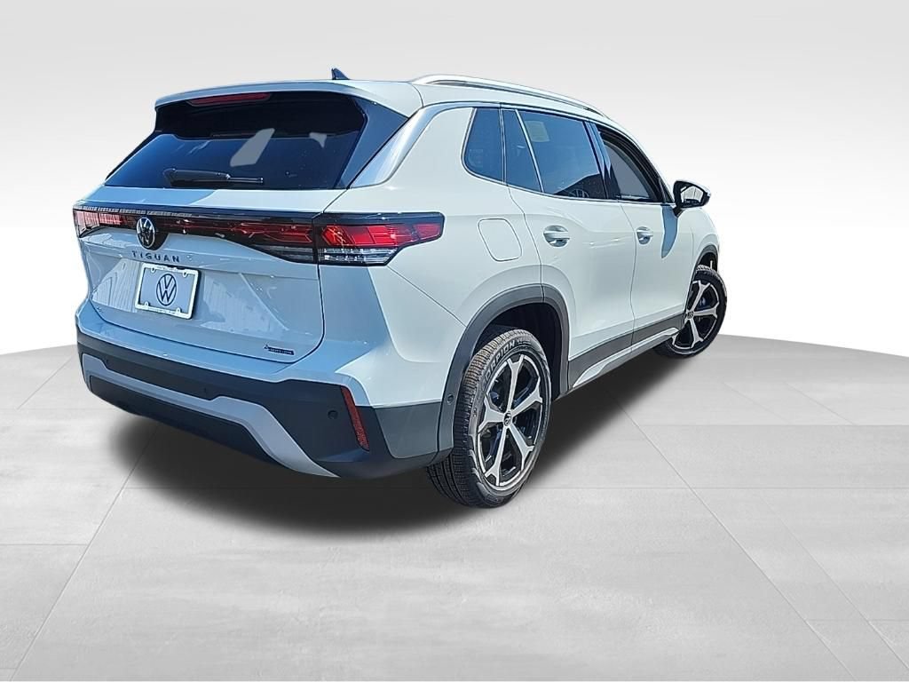 New 2026 Volkswagen Tiguan SE AWD/4WD image 5