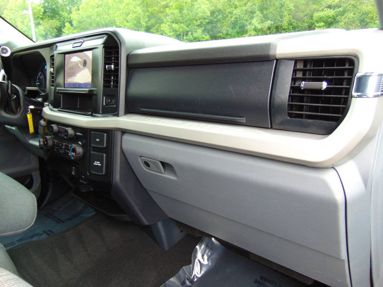 Used 2025 Ford F250 XLT AWD/4WD image 19