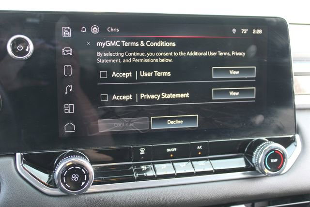 Used 2024 GMC Canyon Elevation image 27