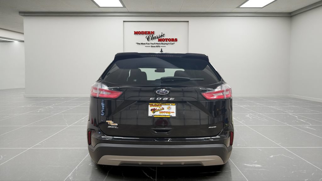 Used 2024 Ford Edge SEL AWD/4WD image 4