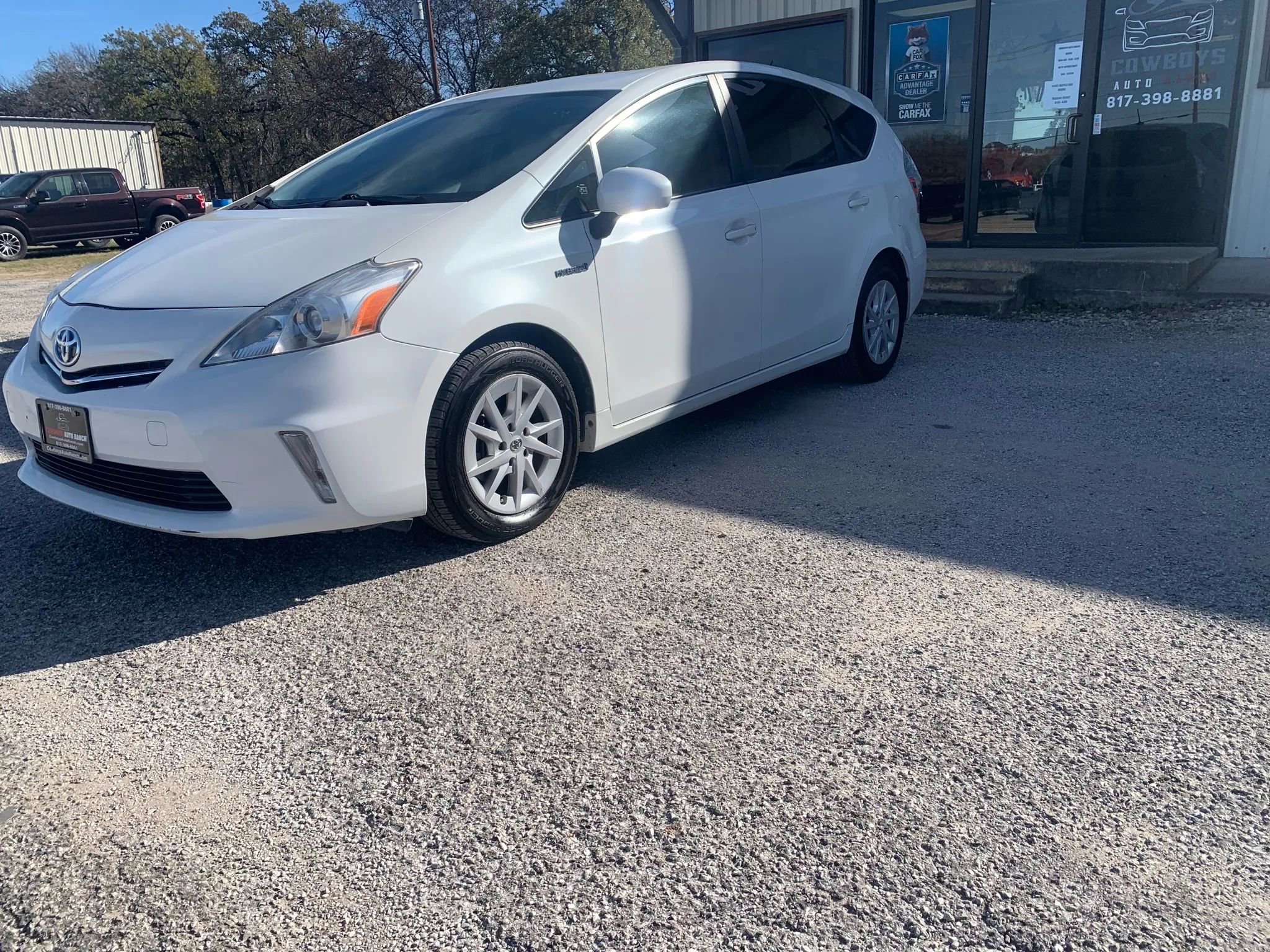 Used 2014 Toyota Prius V Five image 3