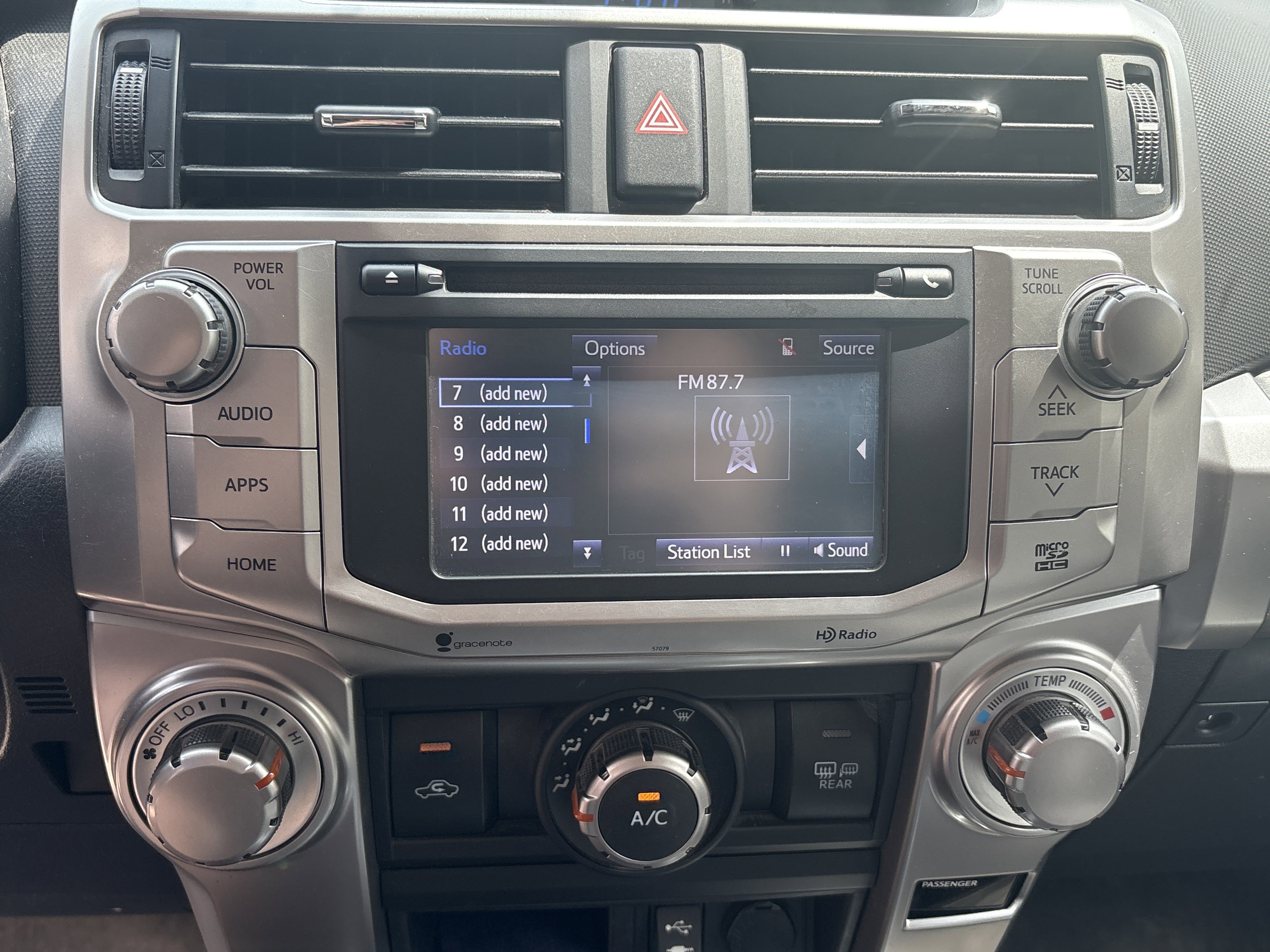 Used 2015 Toyota 4Runner SR5 Premium AWD/4WD image 24