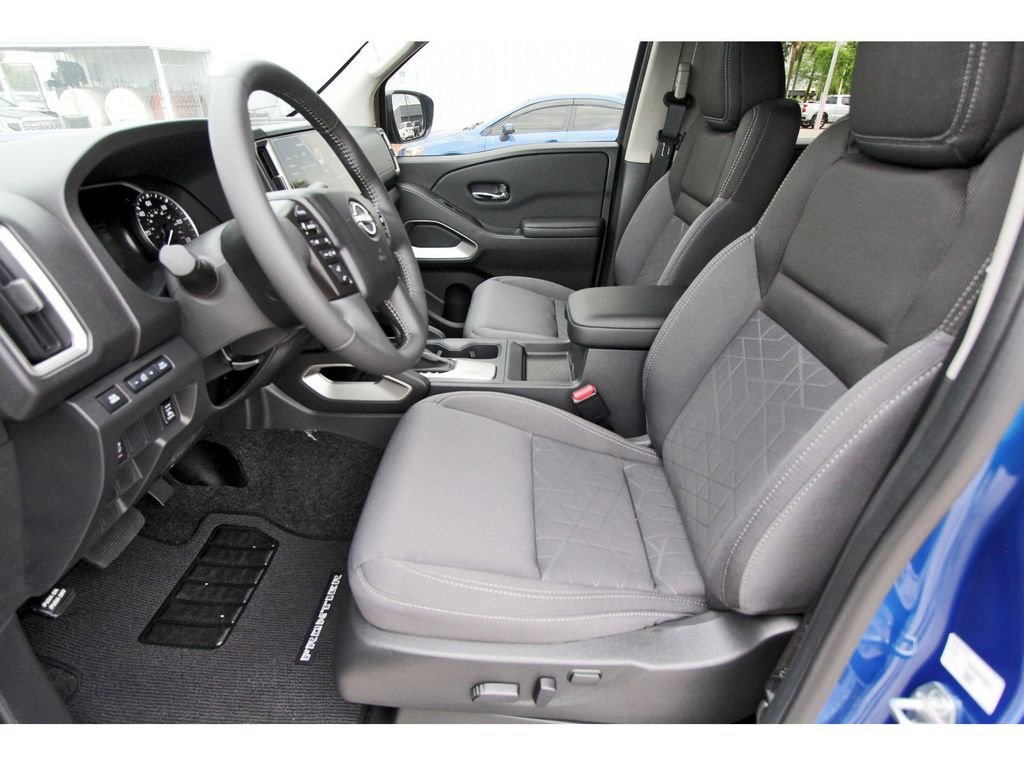 New 2026 Nissan Frontier SV w/ SV Convenience Package RWD image 6