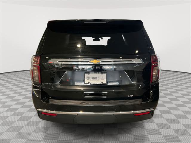 Used 2024 Chevrolet Suburban LT image 5