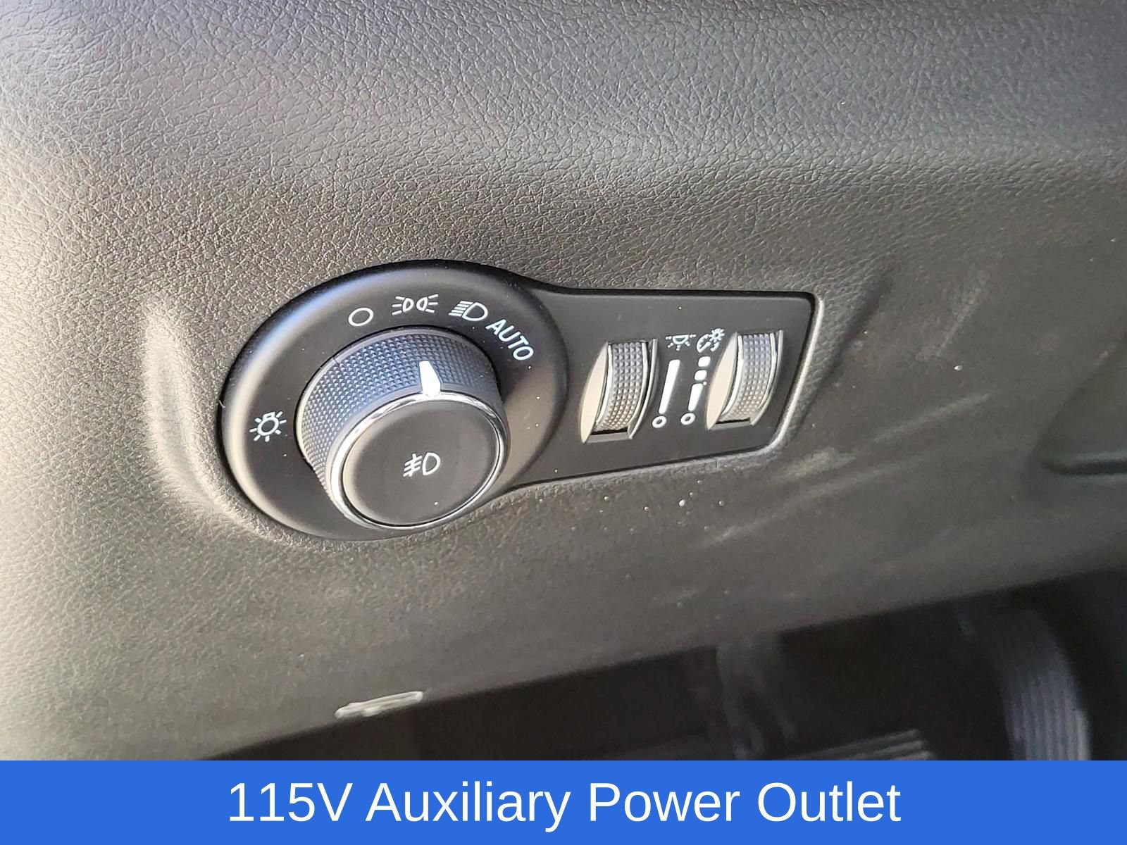 Used 2022 Jeep Compass Trailhawk w/ Trailhawk Elite Group AWD/4WD image 25