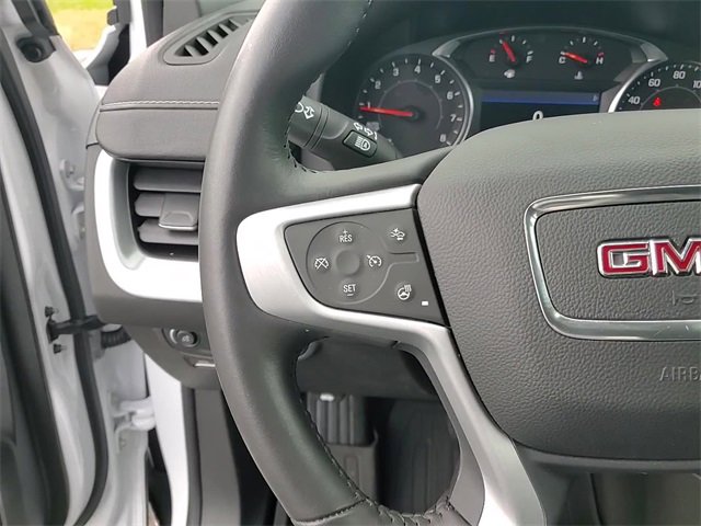 Used 2022 GMC Terrain SLT w/ LPO, Floor Liner Package image 16