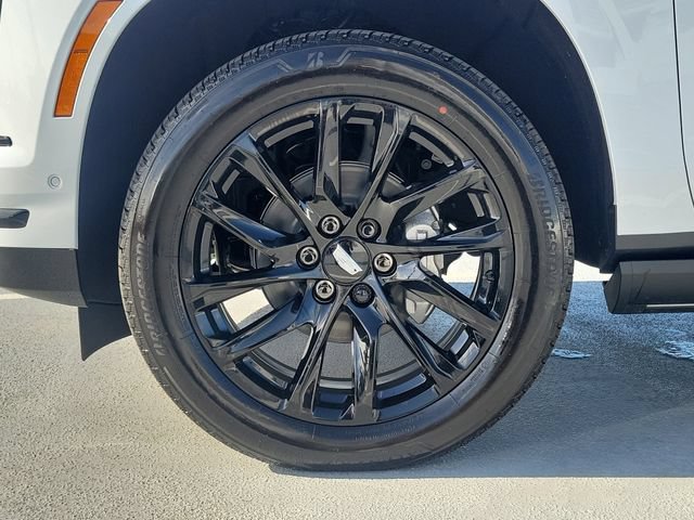New 2026 Cadillac Escalade Sport w/ LPO, ONYX Package AWD/4WD image 10