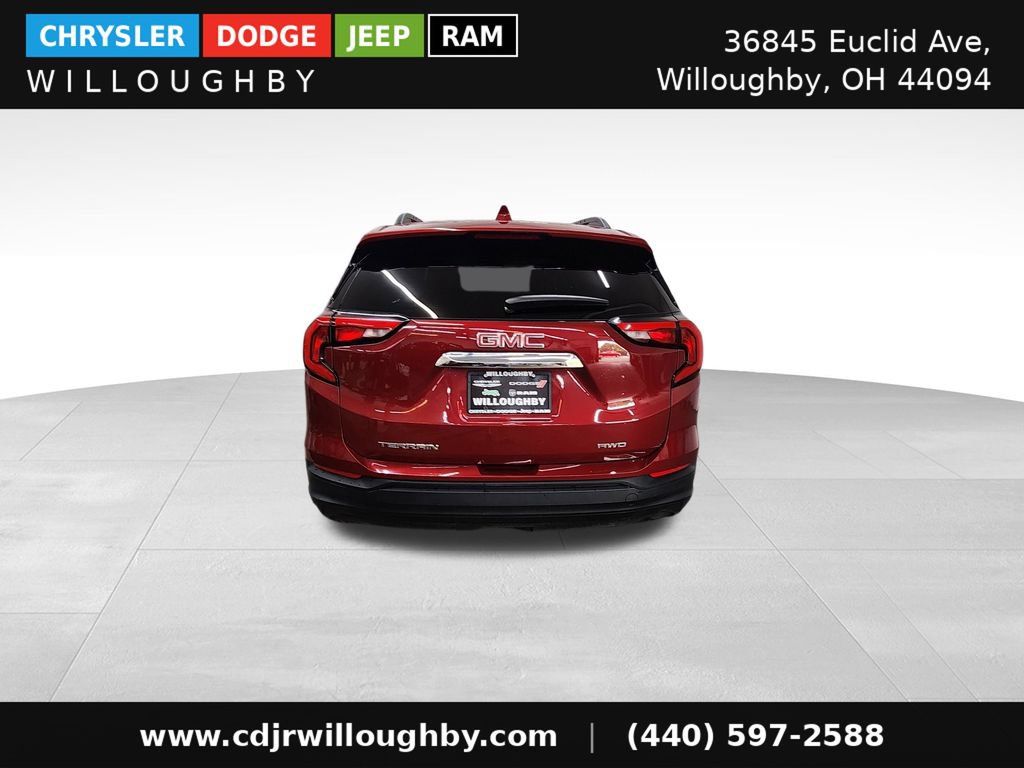 Used 2018 GMC Terrain SLE w/ Driver Convenience Package AWD/4WD image 8