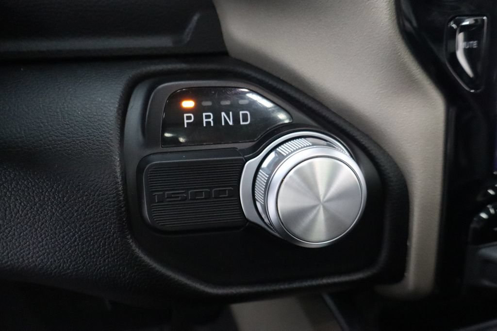 Used 2022 RAM 1500 Laramie RWD image 16