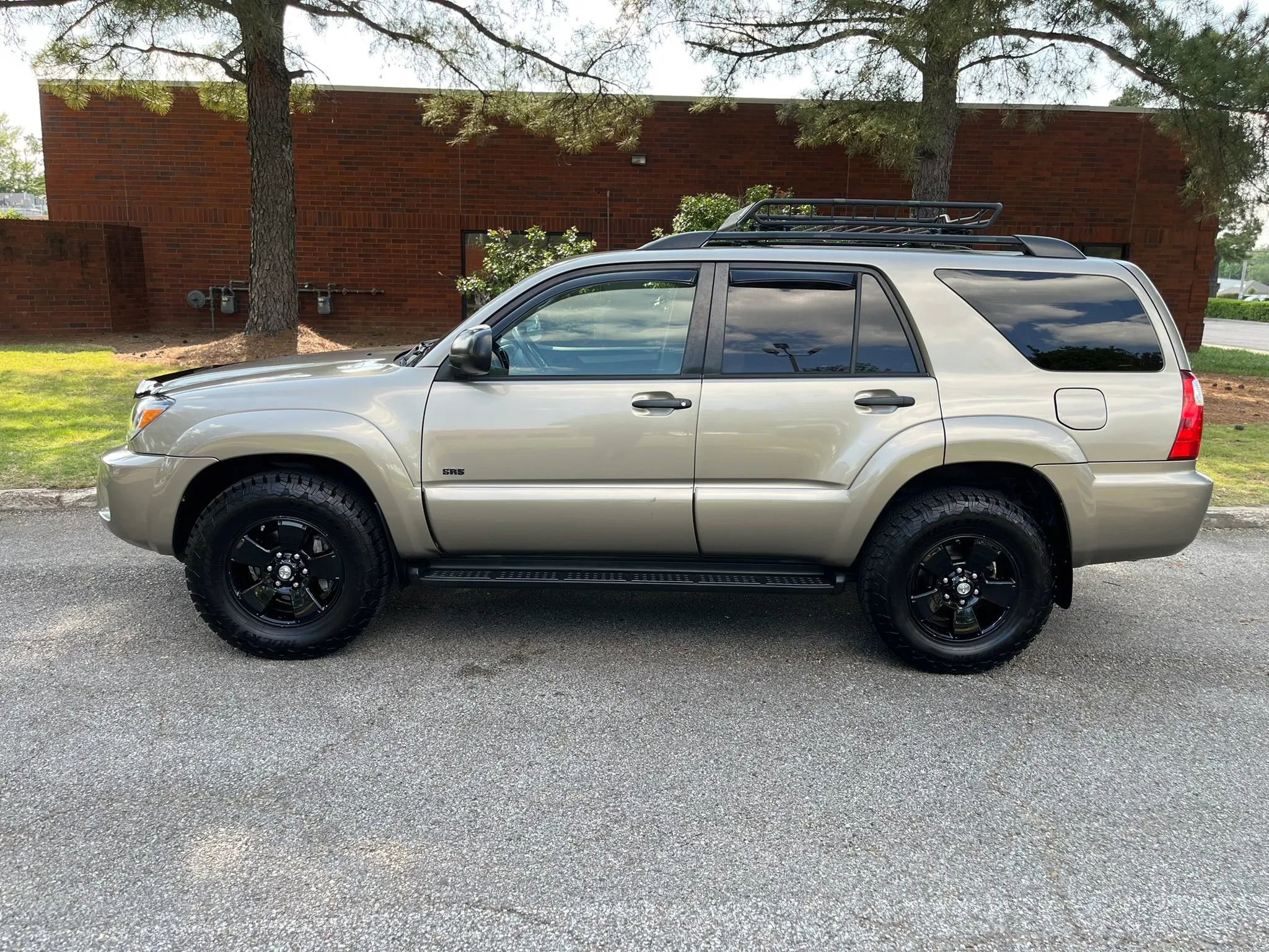 Used 2006 Toyota 4Runner Sport RWD image 2