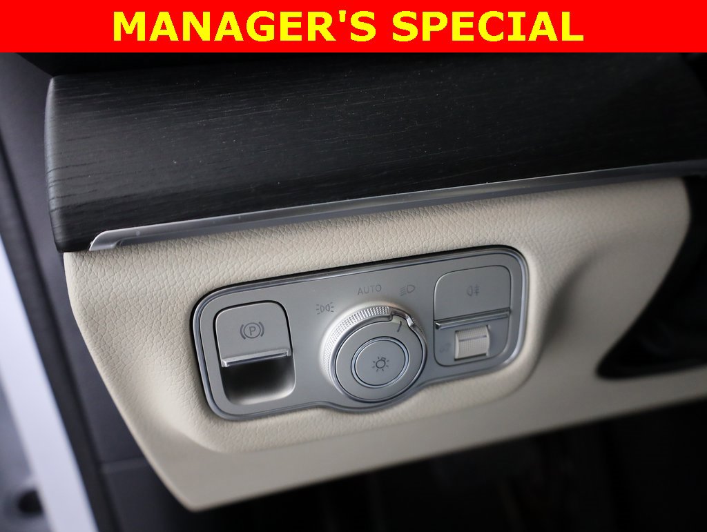 Used 2025 Mercedes-Benz GLE 350 4MATIC image 10