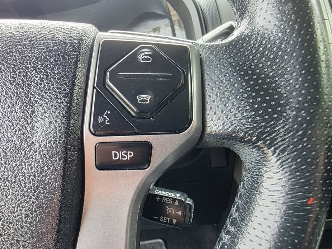 Used 2016 Toyota 4Runner SR5 AWD/4WD image 28