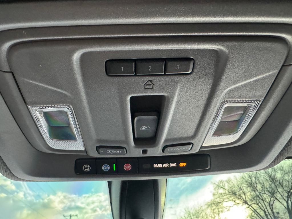 Used 2022 Chevrolet Silverado 1500 LT image 37