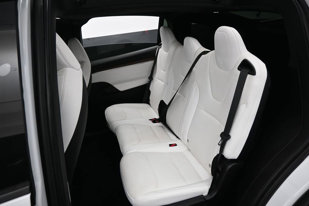Used 2023 Tesla Model X AWD/4WD image 25