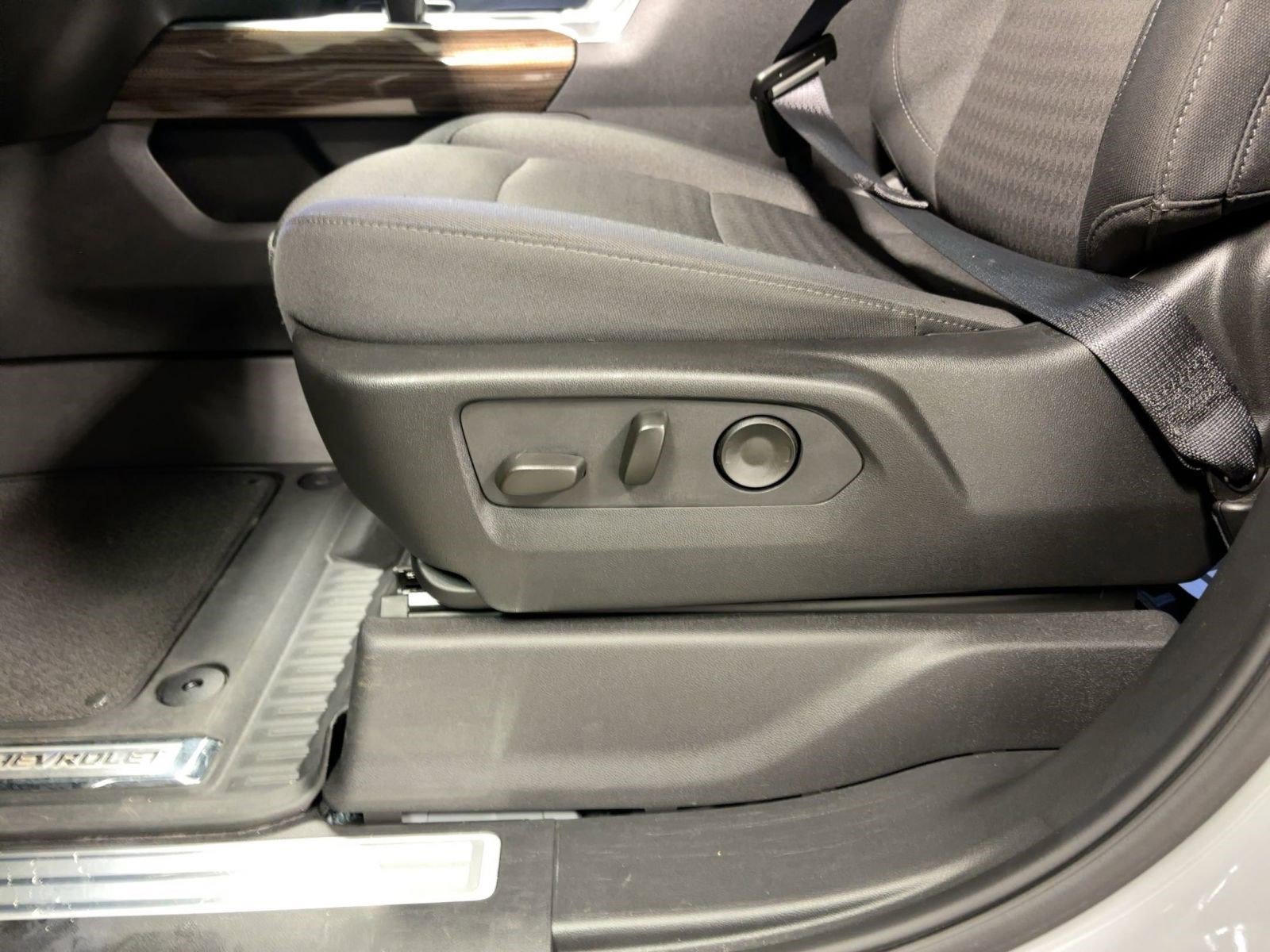 Certified 2025 Chevrolet Silverado 1500 RST w/ Protection Package image 12