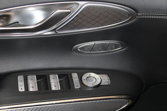 Used 2024 Genesis GV70 2.5T w/ Sport Prestige Package AWD/4WD image 34