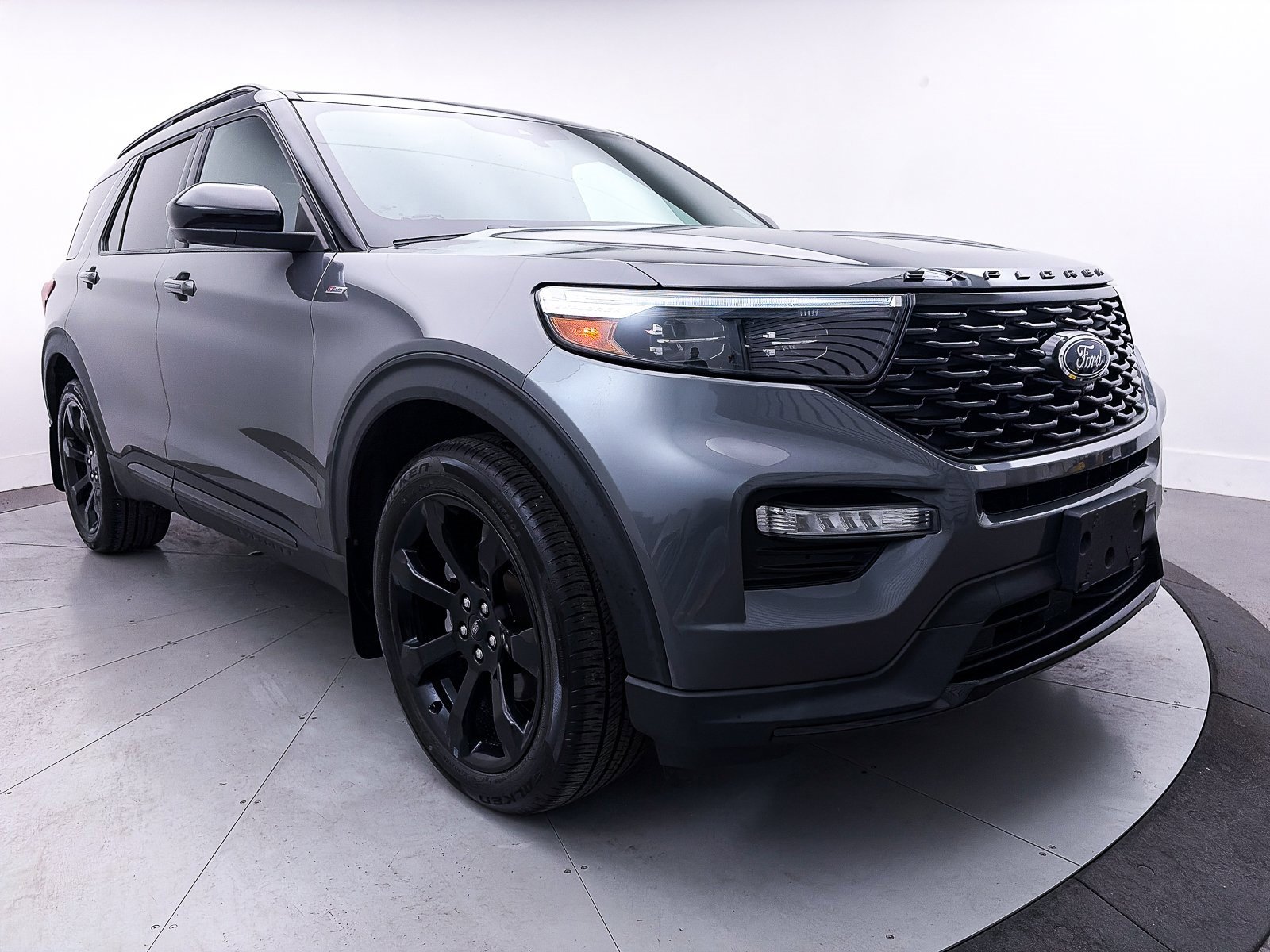 Used 2023 Ford Explorer ST-Line w/ Class IV Trailer Tow Package image 11