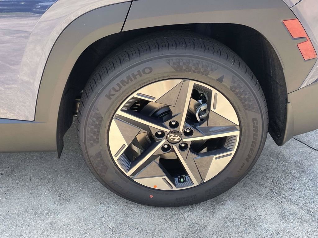 New 2026 Hyundai Tucson SEL w/ Tow & Go Package FWD image 9