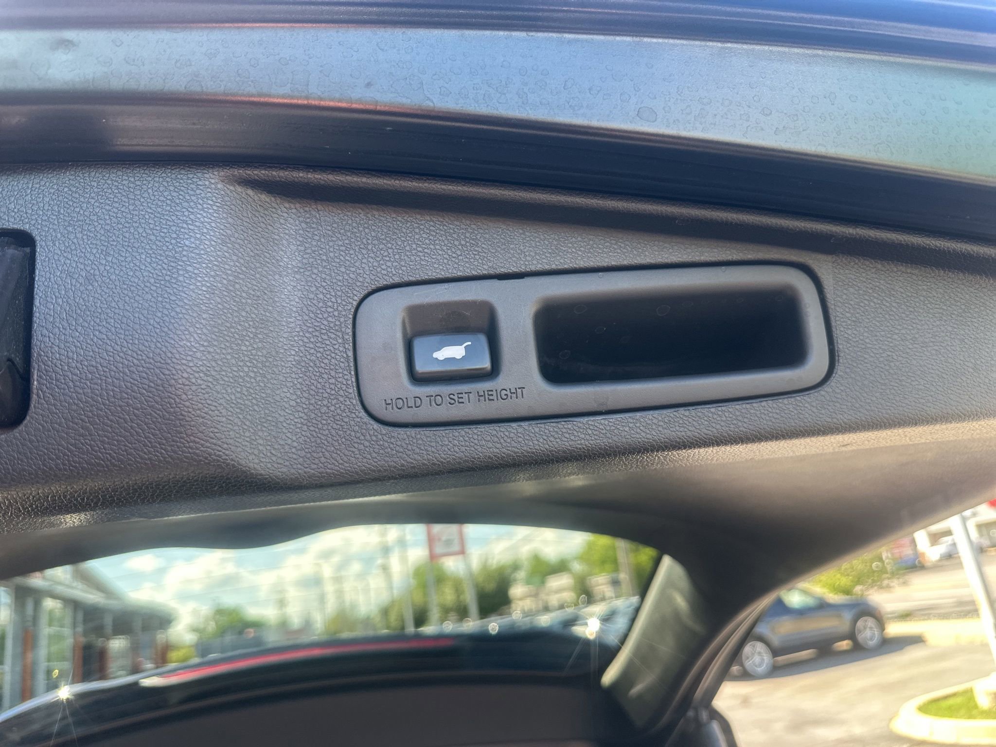 Used 2022 Honda CR-V Touring image 23