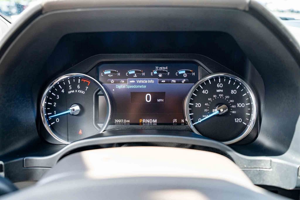 Used 2021 Ford Expedition Limited AWD/4WD image 17