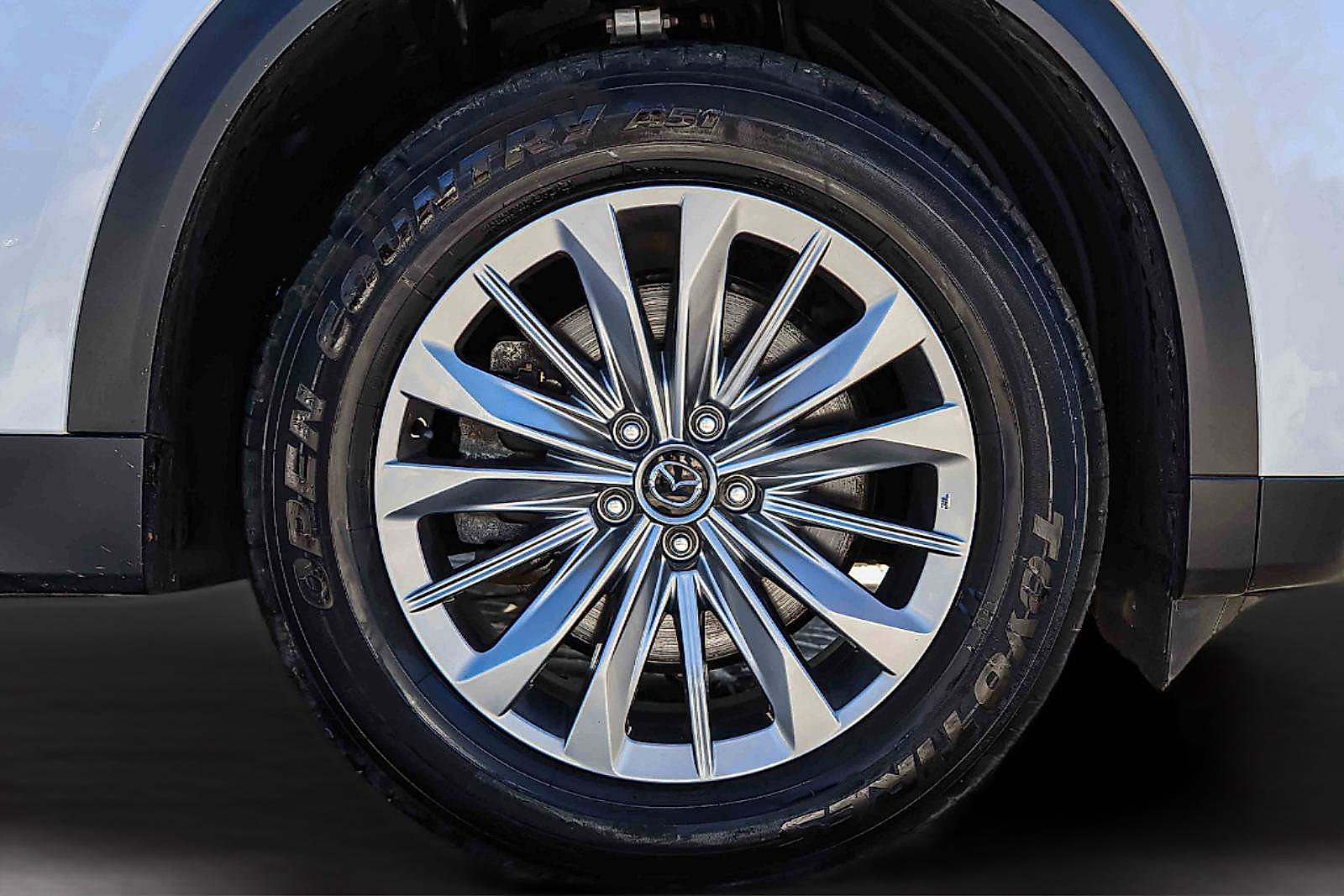 Used 2024 MAZDA CX-90 Plug-In Hybrid w/ Preferred image 28