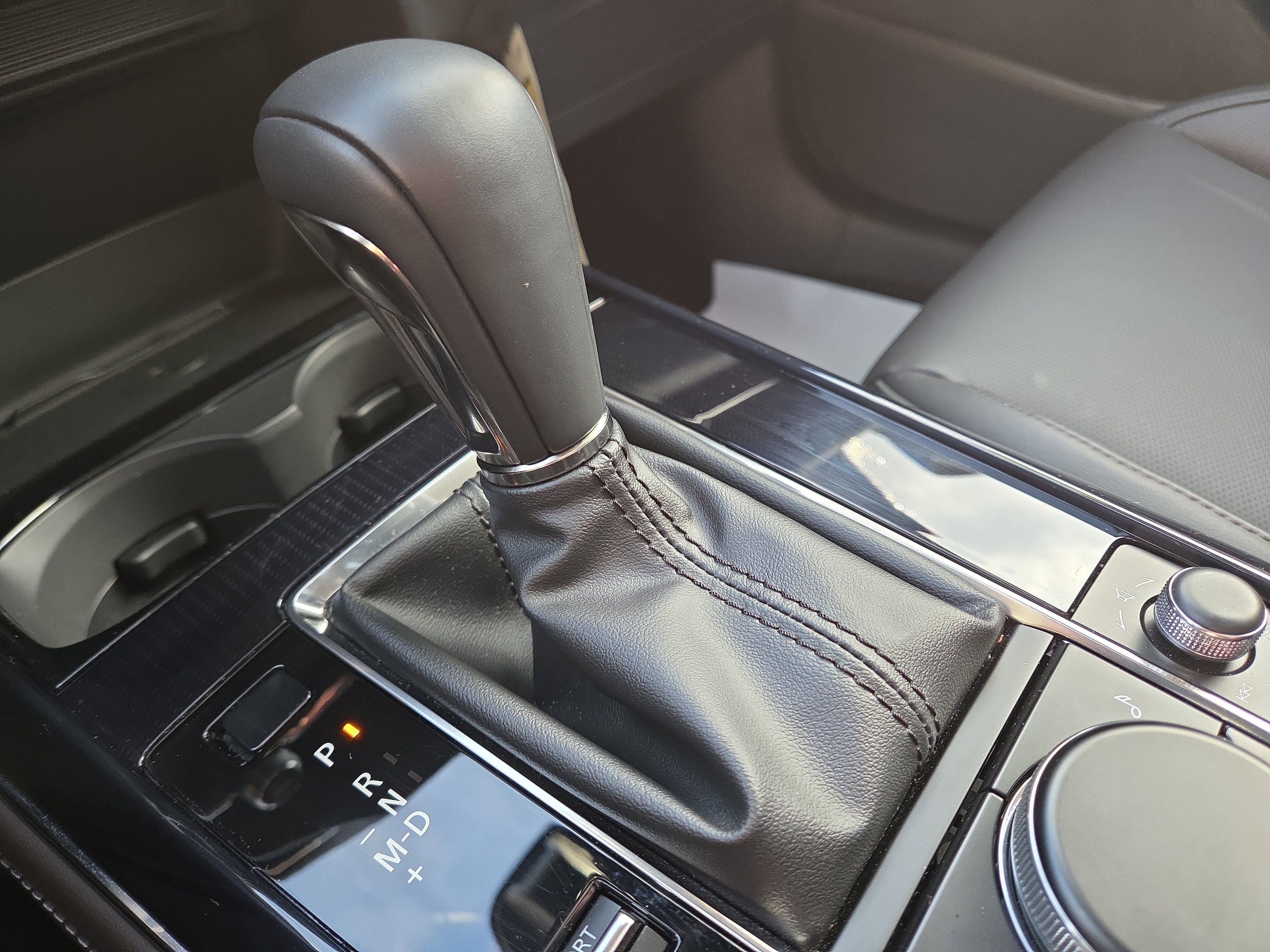 Used 2025 MAZDA CX-30 AWD 2.5 S w/ Premium Package image 23