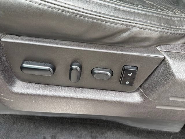 Used 2013 Ford F150 Platinum AWD/4WD image 19